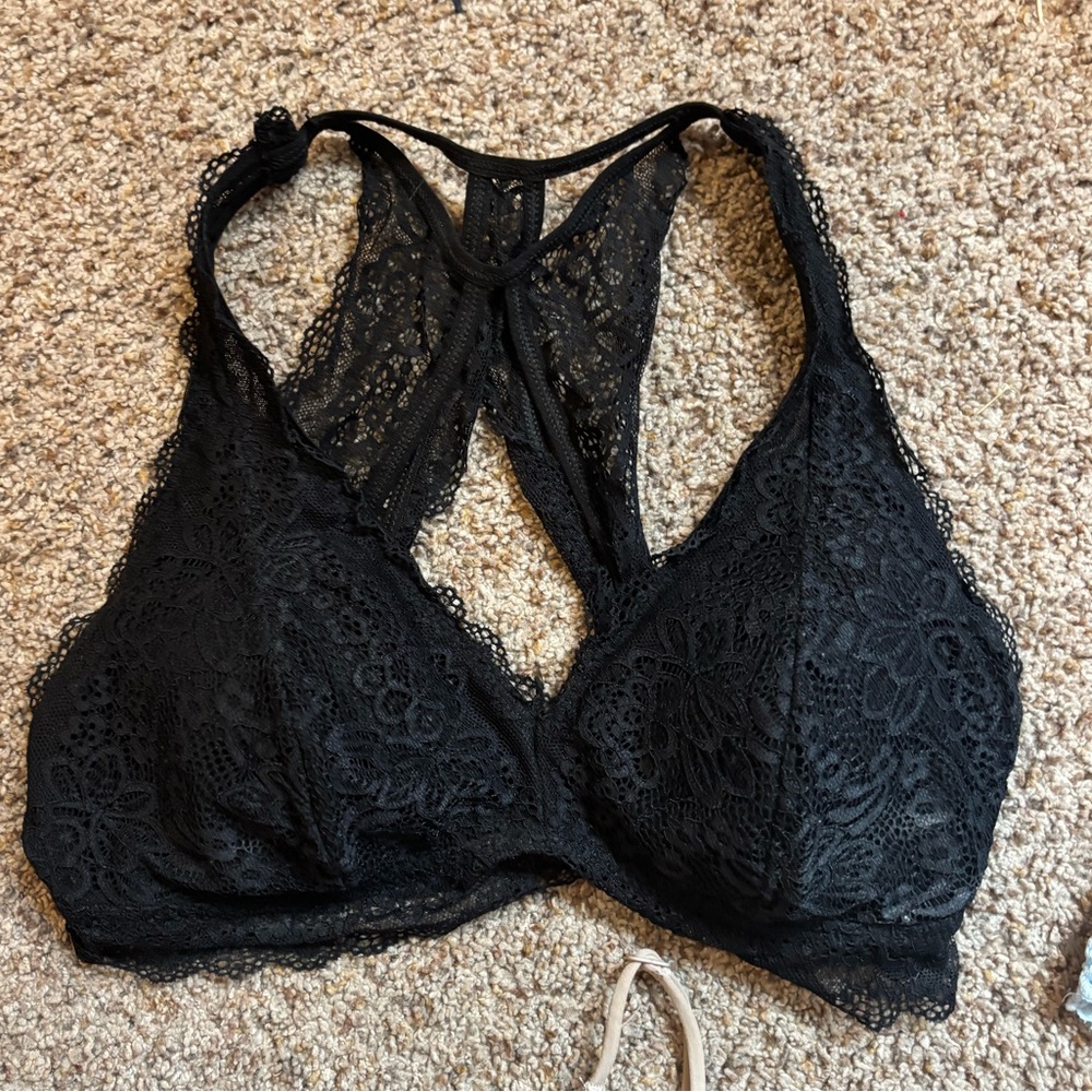 Bralette’s - Picture 3 of 4